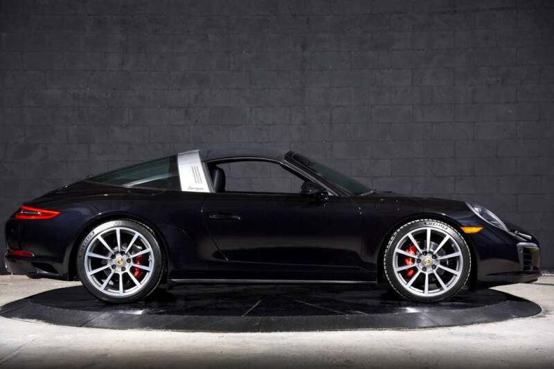 2017 Porsche 911 Targa 4