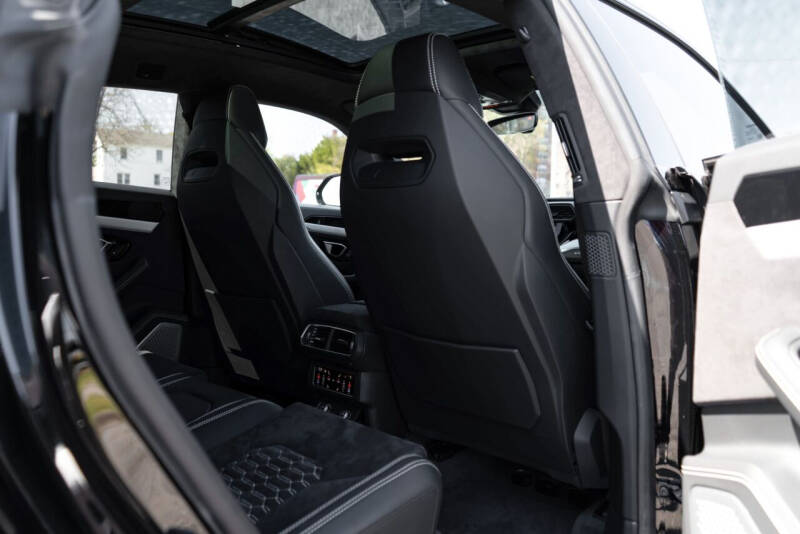 2020 Lamborghini Urus