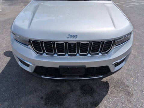 2023 Jeep Grand Cherokee