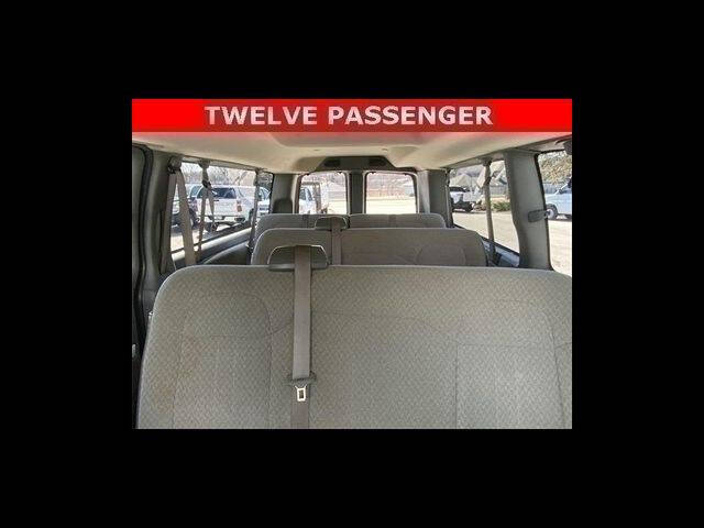 2022 Chevrolet Express LS 3500
