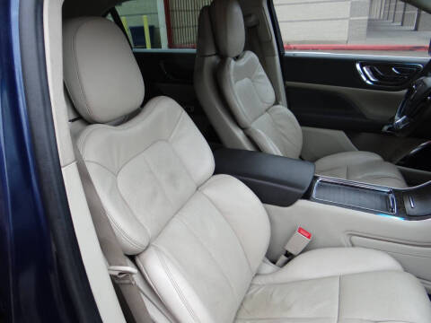 2017 Lincoln Continental Reserve