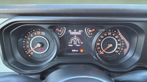 2025 Jeep Gladiator NightHawk