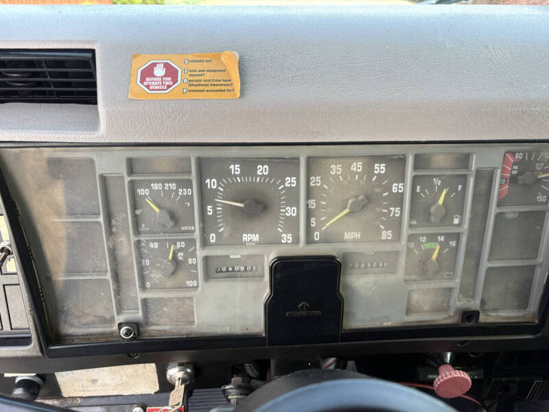 2001 International 4900