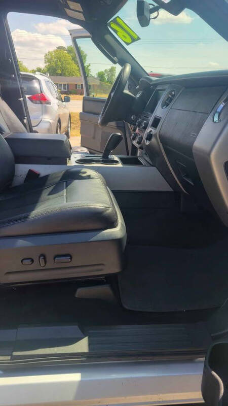 2016 Ford Expedition EL XLT