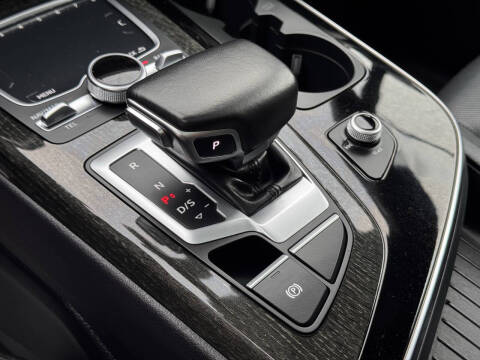 2019 Audi Q7 quattro Prestige 55 TFSI