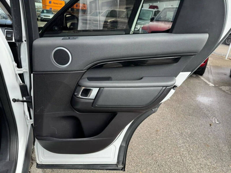 2017 Land Rover Discovery SE
