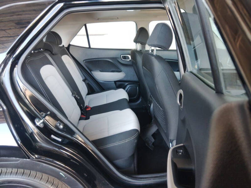 2025 Hyundai Venue SEL