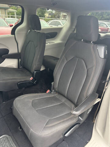 2019 Chrysler Pacifica Touring Plus
