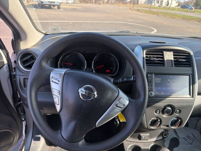 2018 Nissan Versa