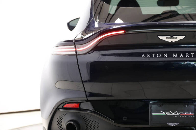 2021 Aston Martin DBX