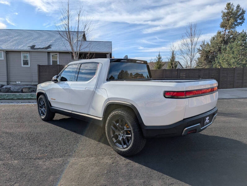 2022 Rivian R1T Adventure