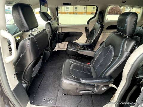 2021 Chrysler Pacifica Touring L