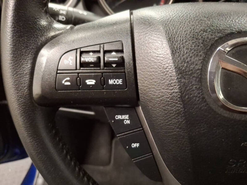 2013 Mazda MAZDA3 i Touring