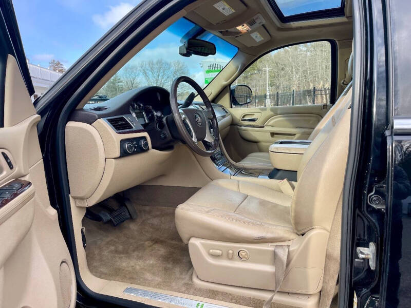 2012 Cadillac Escalade Hybrid