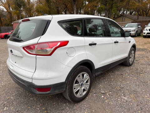 2016 Ford Escape S