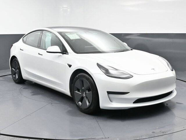 2021 Tesla Model 3 Standard Range Plus