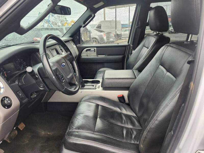 2017 Ford Expedition XLT