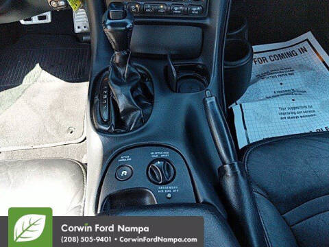 2004 Chevrolet Corvette