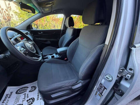 2016 Kia Sorento LX