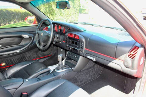 2003 Porsche 911 Carrera