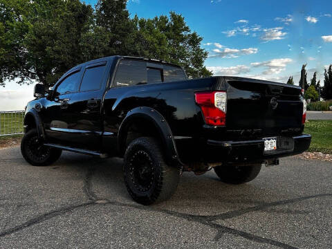 2018 Nissan Titan XD SL