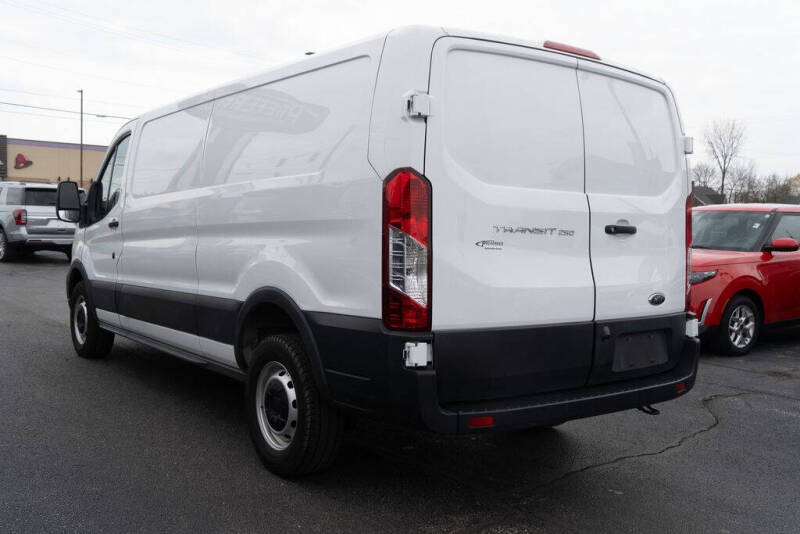 2023 Ford Transit