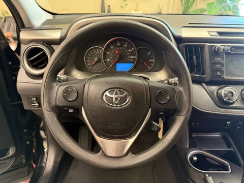 2016 Toyota RAV4 LE