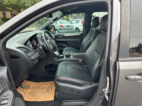 2017 Dodge Grand Caravan GT