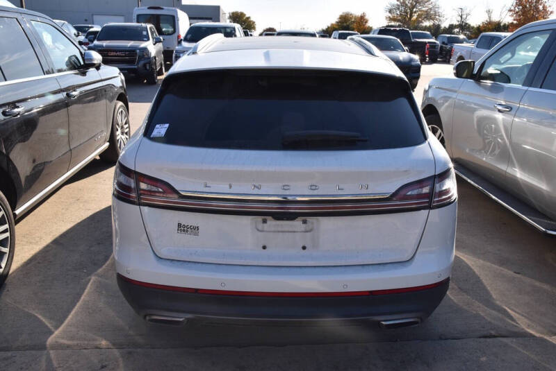 2021 Lincoln Nautilus Reserve