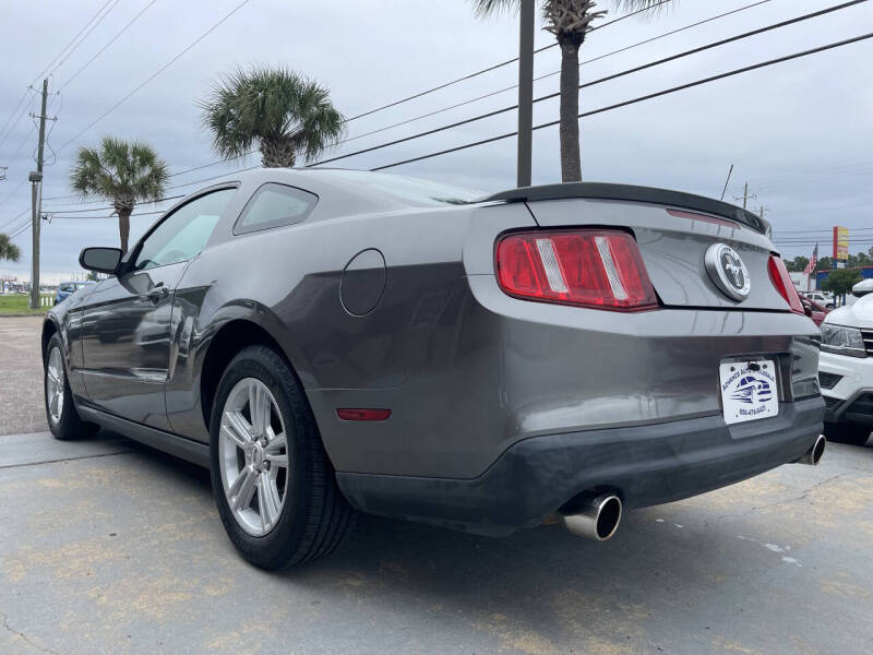 2010 Ford Mustang V6