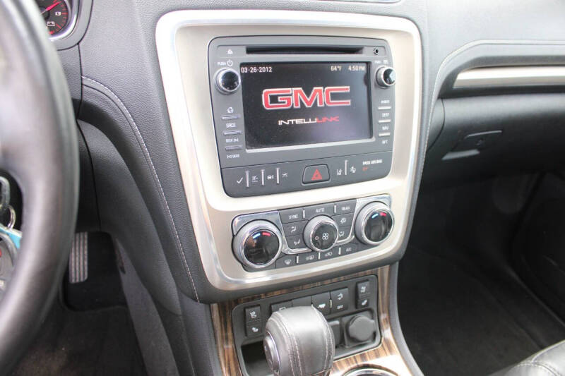 2016 GMC Acadia Denali