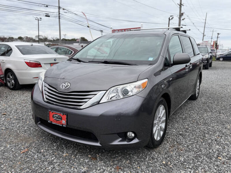2016 Toyota Sienna XLE Premium 7-Passenger