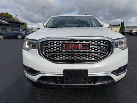 2017 GMC Acadia Denali