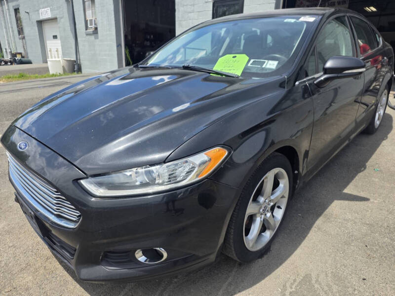 2014 Ford Fusion SE