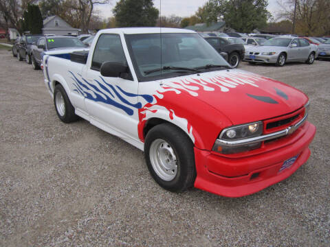 2000 Chevrolet S-10 LS