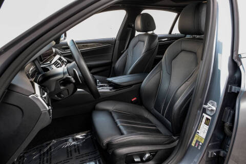 2022 BMW 5 Series 530e