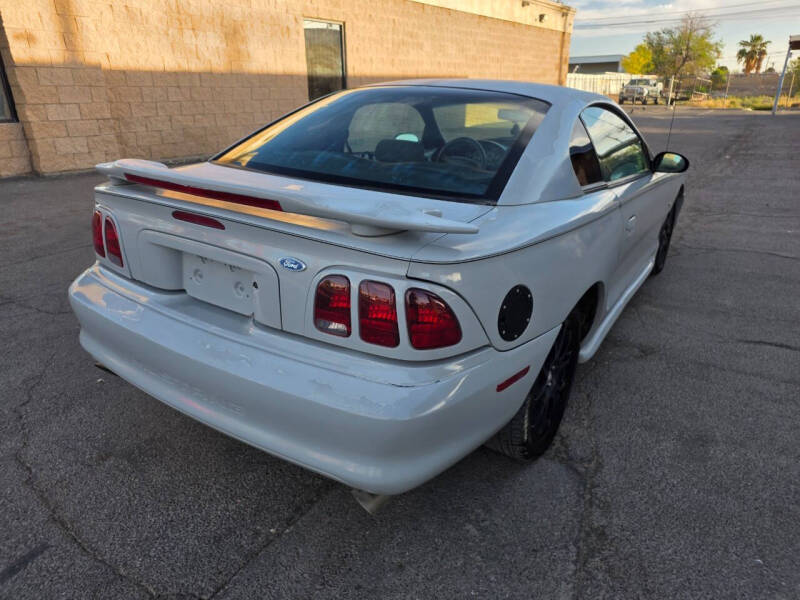 1998 Ford Mustang