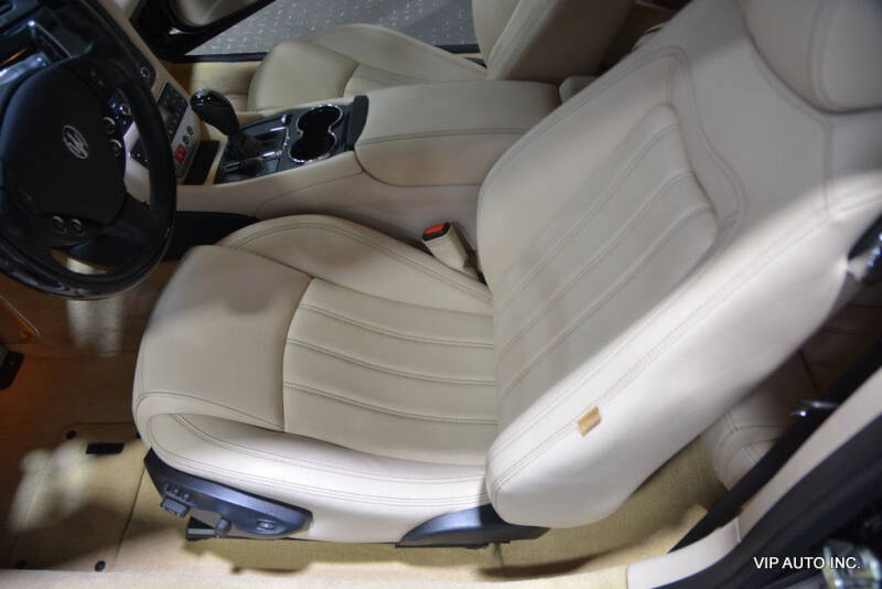 2011 Maserati GranTurismo S Automatic