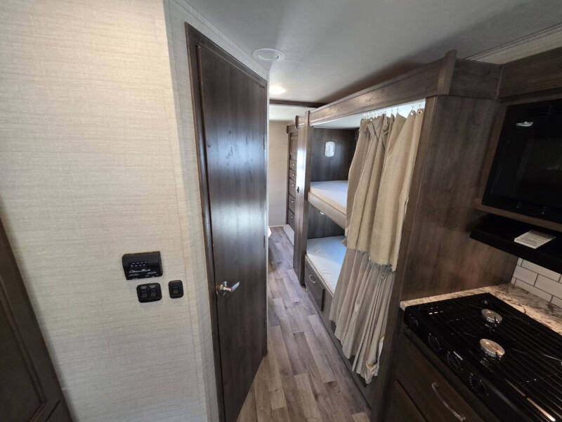 2019 Jayco Redhawk