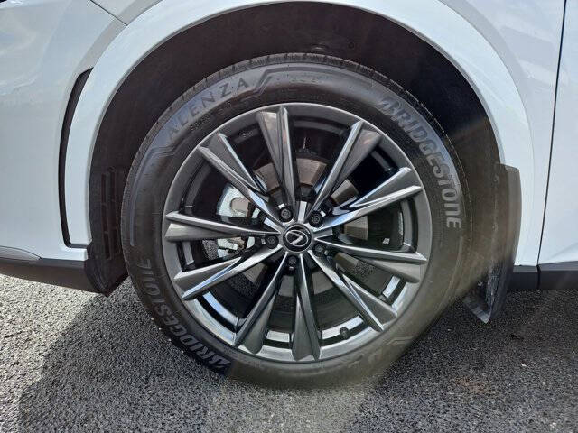 2025 Lexus RX 350 F SPORT Handling