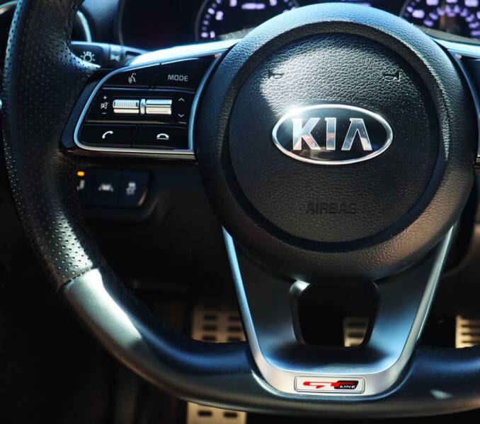 2021 Kia Forte GT Line