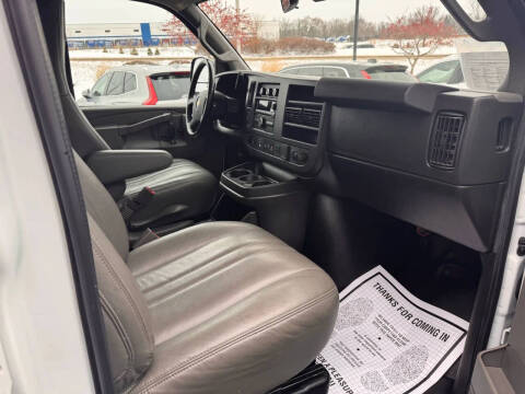 2021 Chevrolet Express 2500