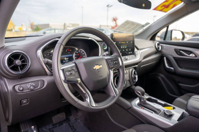 2025 Chevrolet Blazer LT