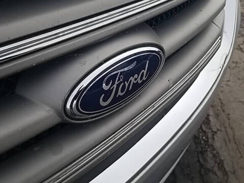 2018 Ford Taurus SEL