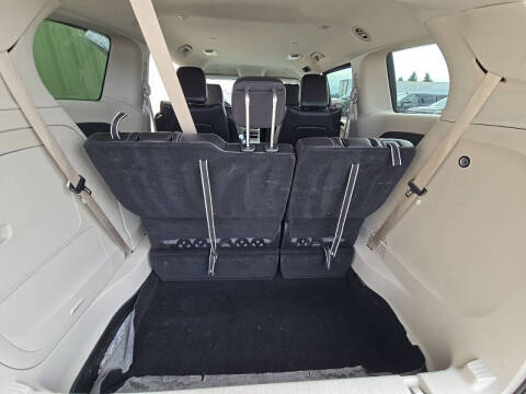 2024 Chrysler Pacifica Plug-In Hybrid Select