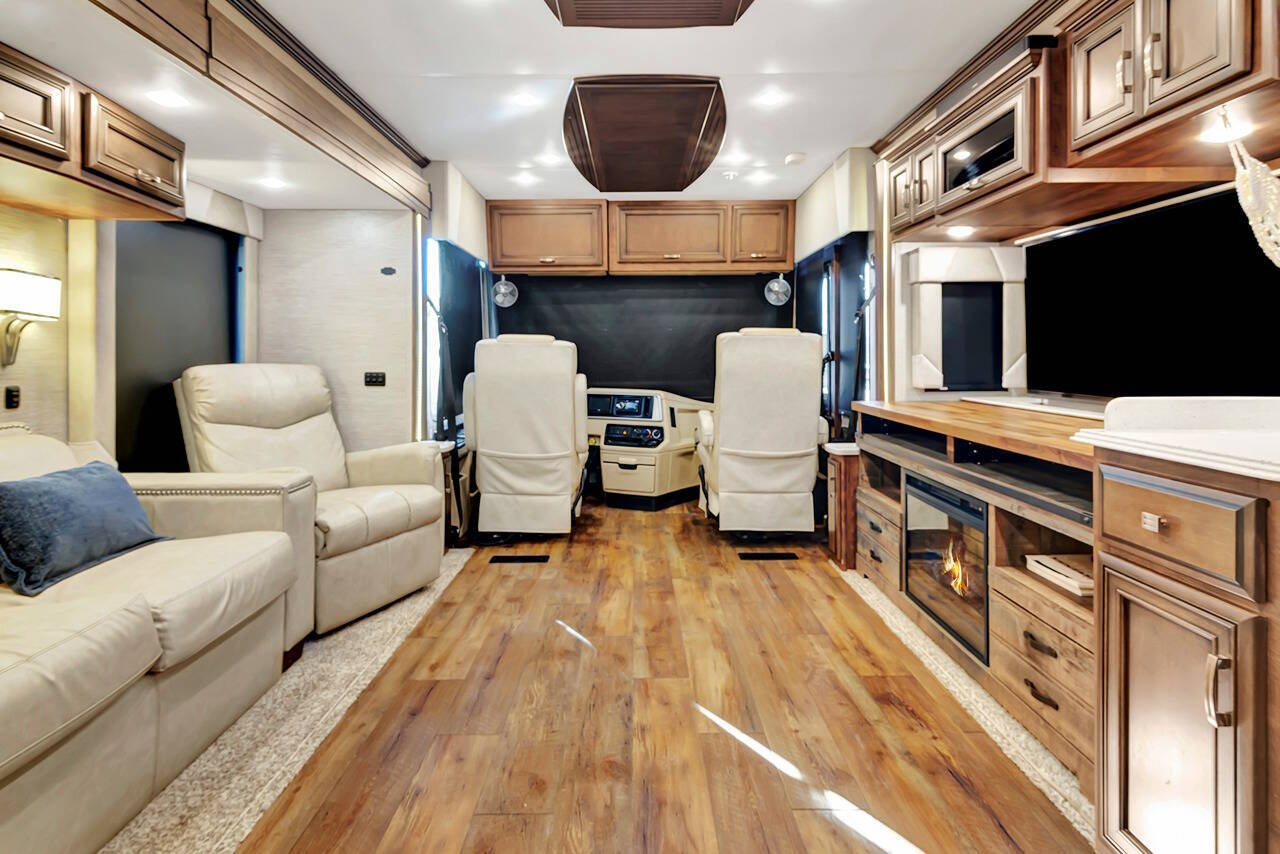 2018 Newmar Ventana for sale at Get Away RV Sales in Templeton, CA