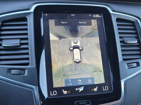 2018 Volvo XC90 T6 Momentum