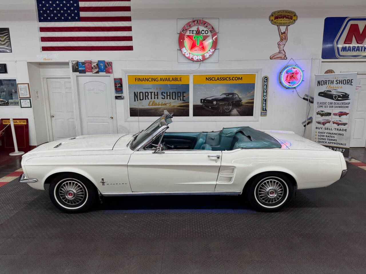 1967 Ford Mustang 4