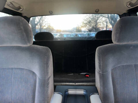 2000 Chevrolet Silverado 1500 LS