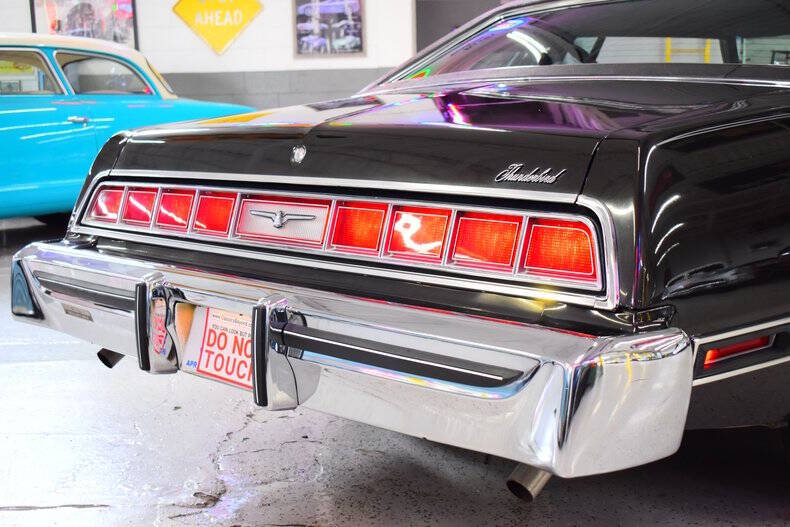 1976 Ford Thunderbird